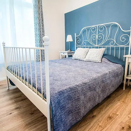Aparthotel Zier *