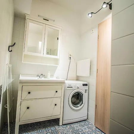 Aparthotel Zier Balatonszárszó