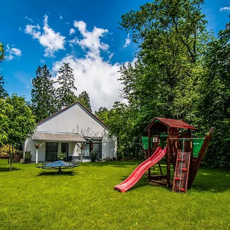 Aparthotel Zier Balatonszárszó