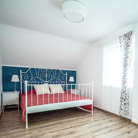 Aparthotel Zier Balatonszárszó